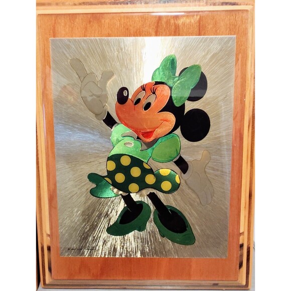Vintage Walt Disney Mickey and Minnie Mouse plaques Gold On Wood Fast Shipping - Picture 3 of 16